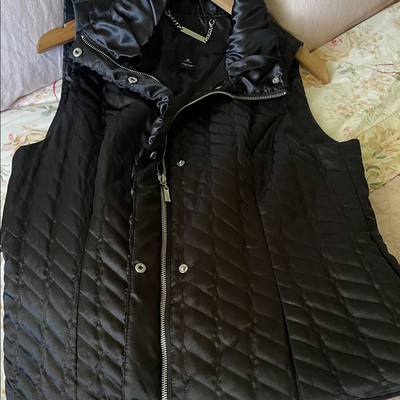 White House Black Market Quilted Black Vest - Picture 5 of 5